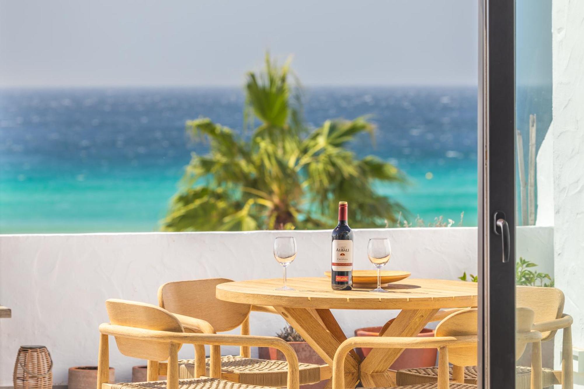Los Lances Beach Apartments ตาริฟา ภายนอก รูปภาพ