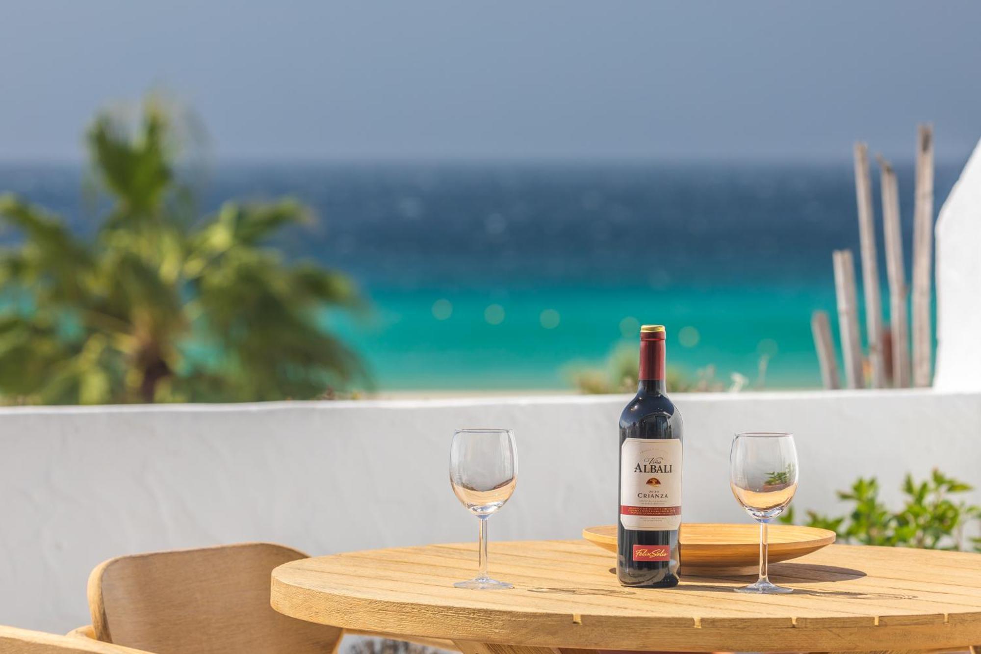 Los Lances Beach Apartments ตาริฟา ภายนอก รูปภาพ